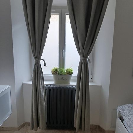 Logement Le Gabian Ampus المظهر الخارجي الصورة